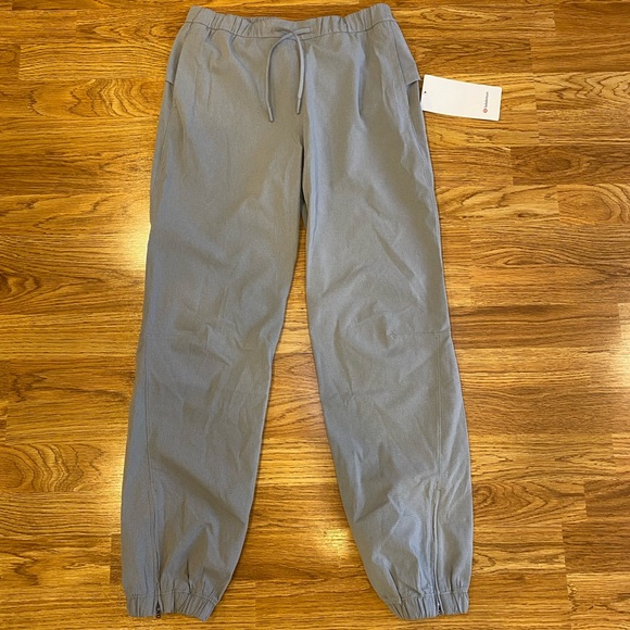 lululemon athletica Pants - Lululemon essential Affinity jogger size 4